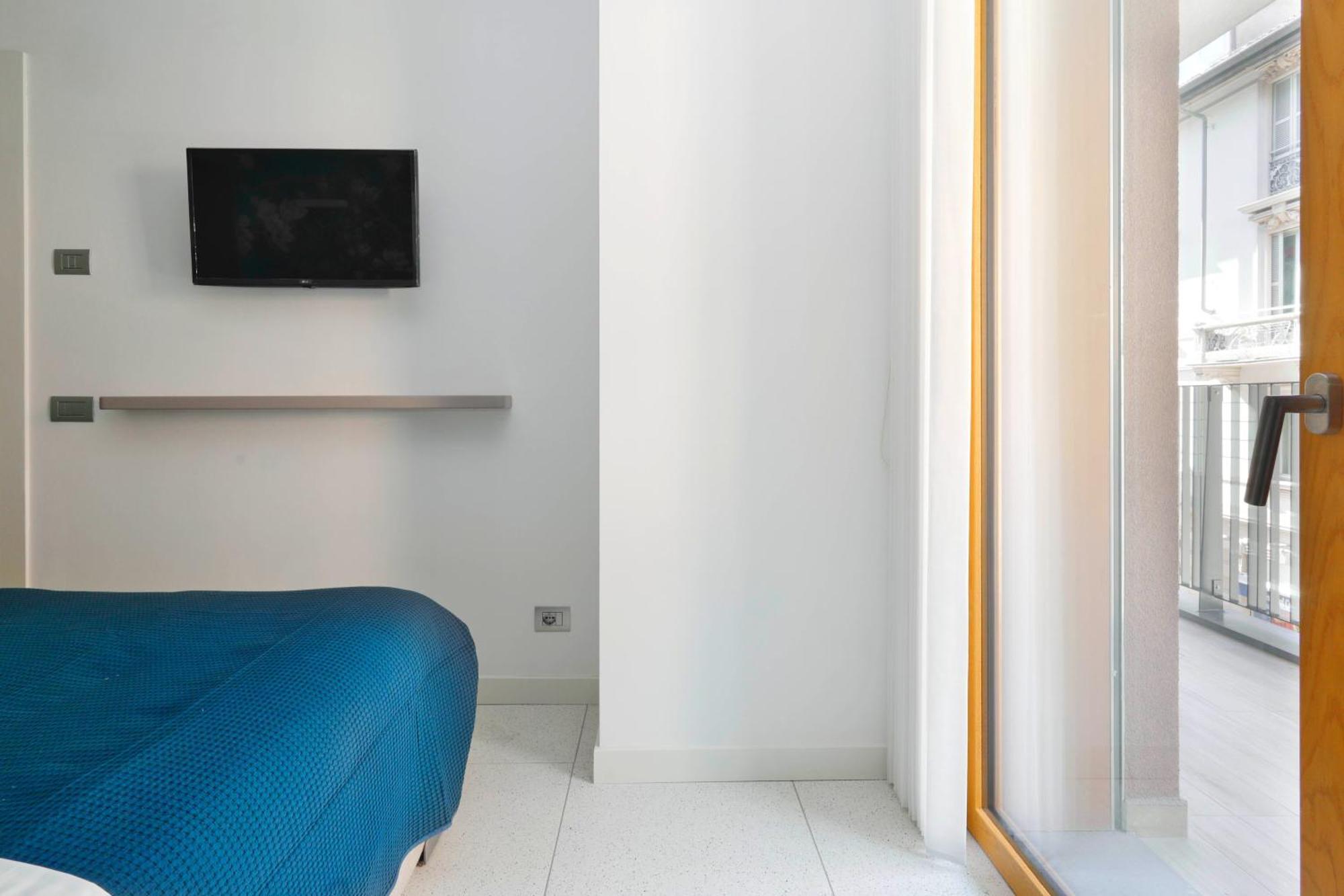Luxury Apartment Con Terrazza, Palestra, Cowork & Box Privato Milán Exterior foto